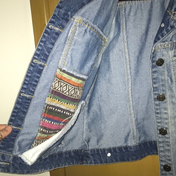 Aztec pattern JeanJacket - Picture 4 of 5